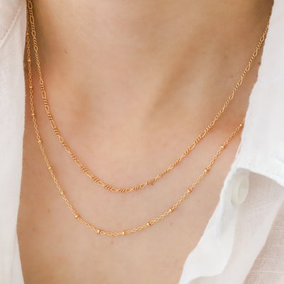 Gold layered chain necklace 