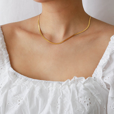 Gold herringbone chain necklace